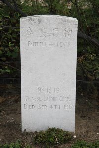 Les Baraques Military Cemetery Sangatte - Chang Yu Mi, 